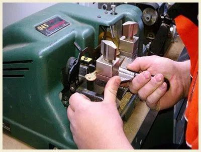 Robbins IL Locksmith Store Robbins, IL 708-416-6070 - 18-key-making